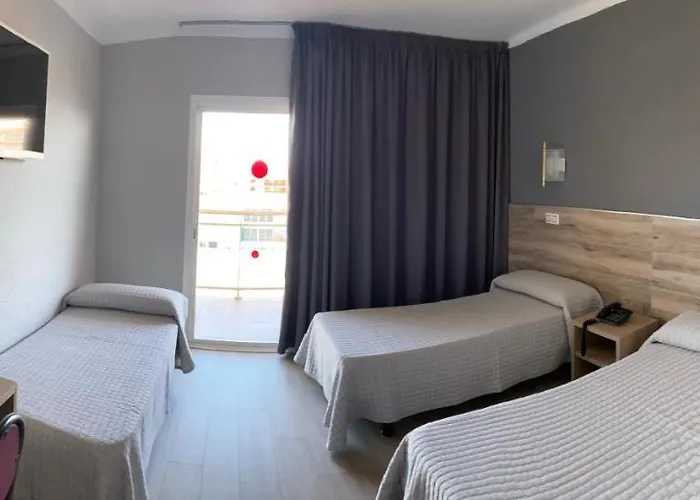 Reymar Hotel 3*