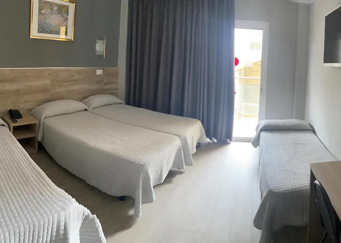 Reymar Hotel 3*